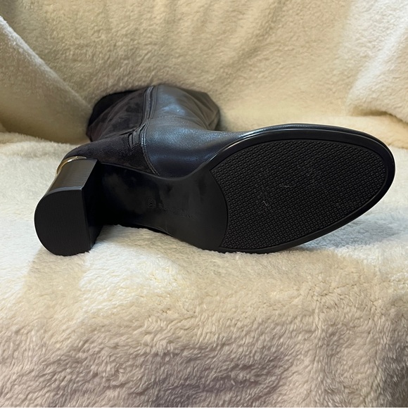 Bandalino Brown with Gold Hardware Tall Boots Size 9 - Picture 7 of 12